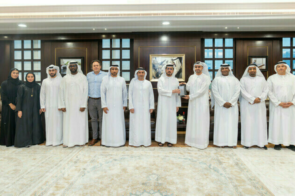DEWA becomes first regional utility to win Energy Infrastructure Award at Global Platts Energy Awards