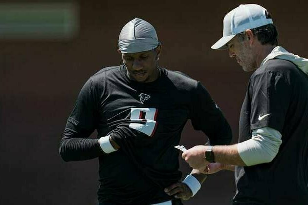 How Zac Robinson is working to evolve the Falcons' offense in Year 2