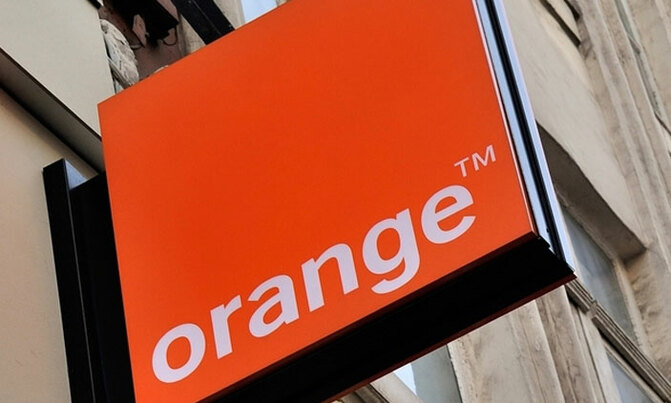 Orange in tie-up talks with Iranian telecom titan: report Orange in tie-up talks with Iranian telecom titan: report