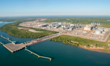 Santos gets Darwin LNG license renewed despite leaky tank issues