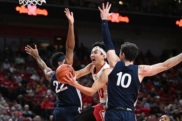 Keisei Tominaga goes for 30, Nebraska beats Penn St. to end slide