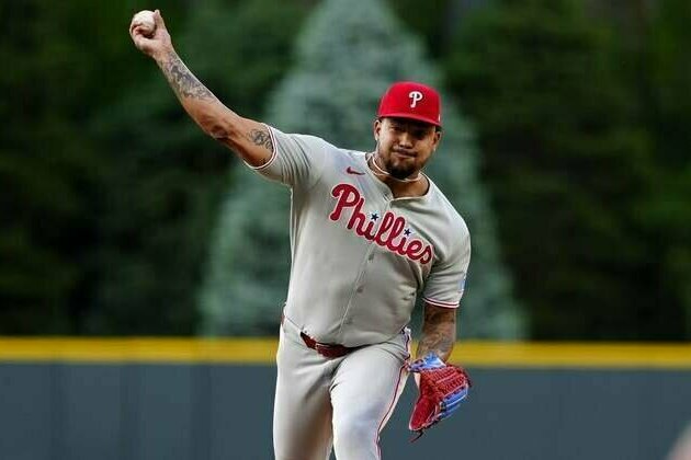 Brewers, arriving in Philadelphia, look to extend win streak to 5