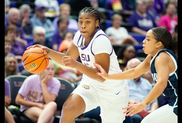 Women's Top 25 roundup: Freshman puts up 42 for No. 7 LSU