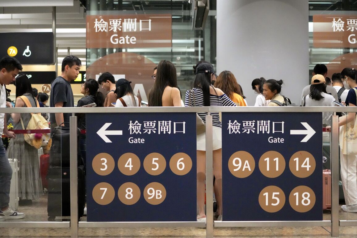 CHINA-HONG HONG-WEST KOWLOON STATION-RESUMPTION (CN)