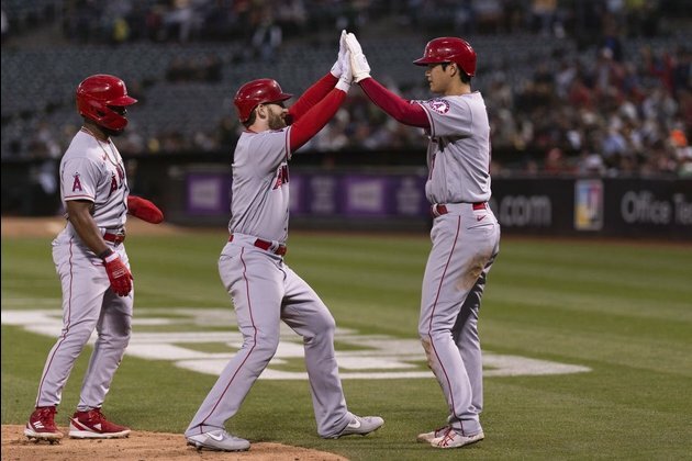 Shohei Ohtani leads Angels past struggling Athletics