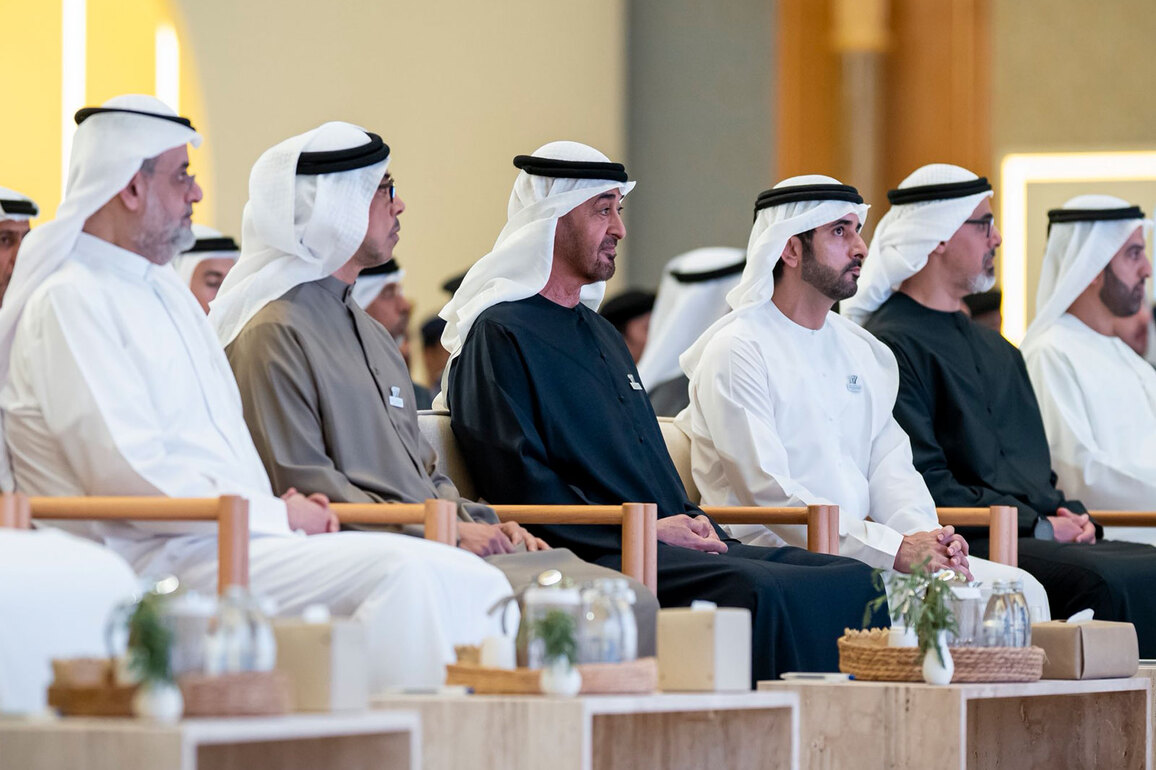 UAE President, sheikhs attend session marking Fourth Anniversary of Day of Solidarity