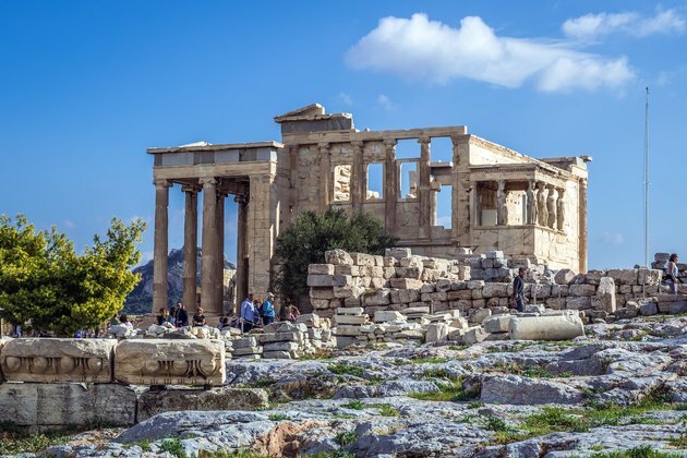 A Turkish harem on the Acropolis? It&#039;s most likely a Greek myth