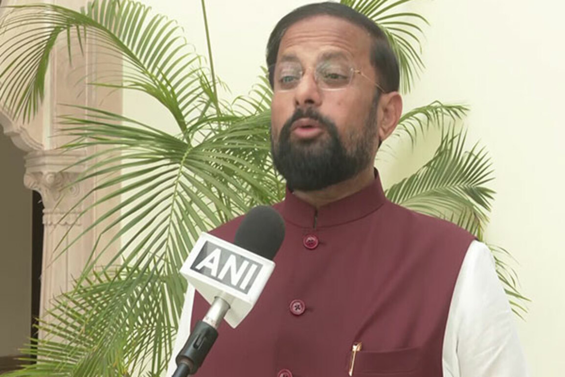 'Balasaheb Thackeray had also opposed Waqf': Shiv Sena MP Naresh Mhaske
