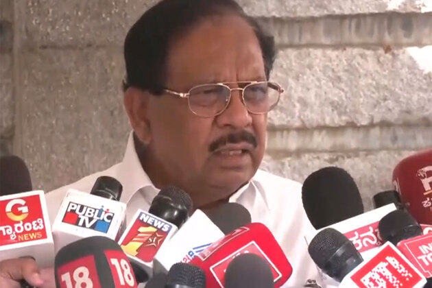 Karnataka Minister G Parameshwara calls meeting with BK Hariprasad a 'courtesy call', denies leadership talks