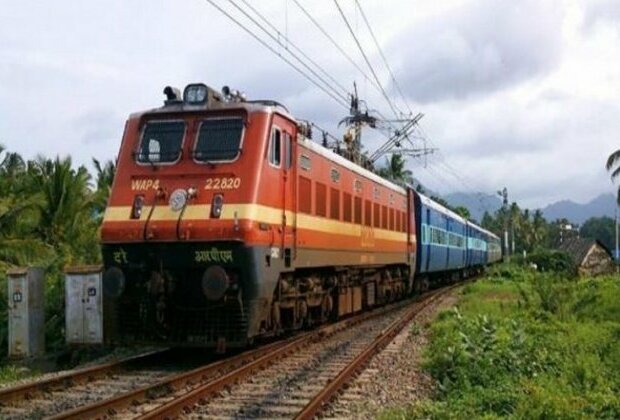 Railways earns Rs 14,642 crores from freight loading in May