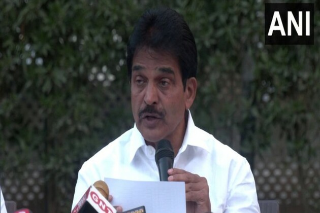 "Must answer for mounting economic crisis, social tensions, collapse of welfare state": KC Venugopal attacks BJP