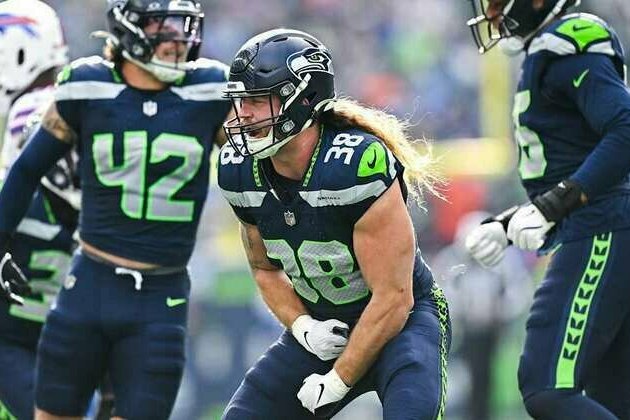 Seahawks Sign Exclusive Rights Free Agent Brady Russell