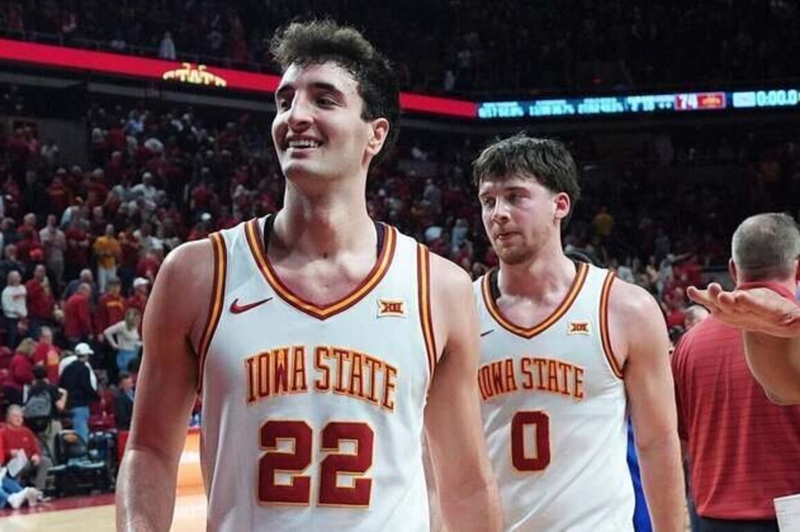 No. 3 Houston, No. 5 Iowa State both begin series of Big 12 clashes