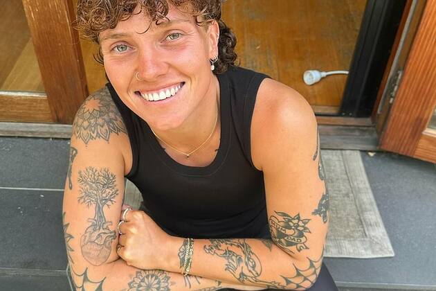 Non-binary footy player becomes first AFLW star to undergo gender-affirming top surgery