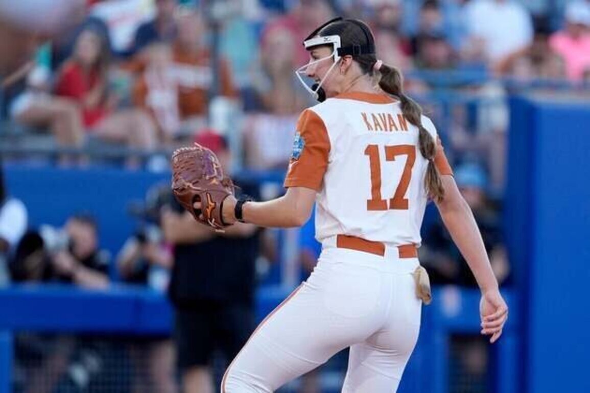Teagan Kavan, Texas top Texas Tech to open WCWS finals