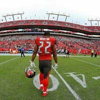 Oakland PD confirm Doug Martin unresponsive in custody