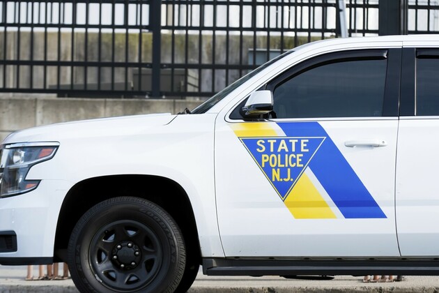 N.J. court- Warrant to install GPS tracker did not permit LEOs to enter mans driveway