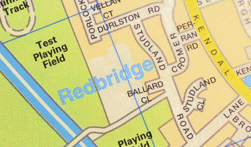 Redbridge © Ian Peter Morton / Shutterstock.com