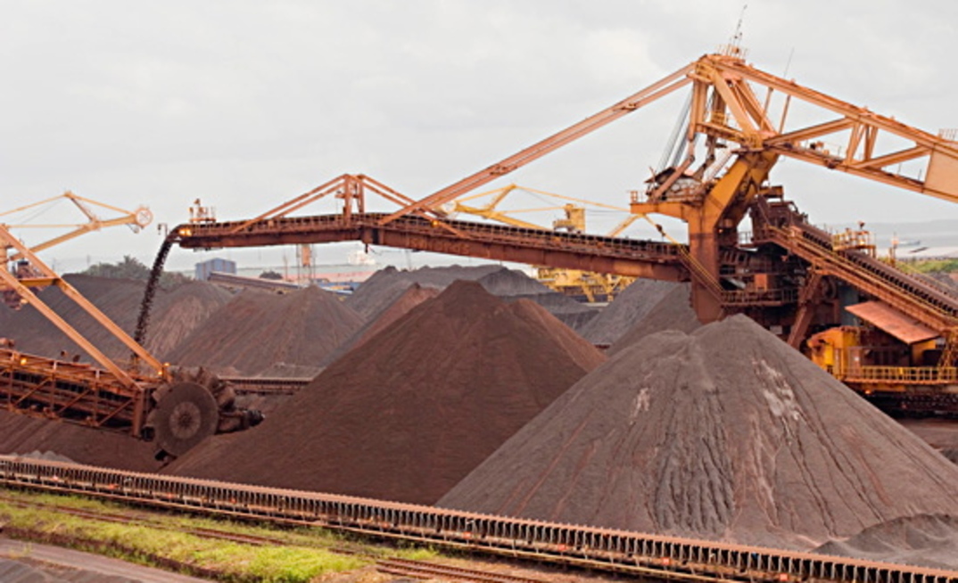  Pátio com minério de ferro/Divulgação