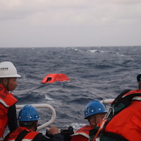 Update: China hands over 17 Filipino sailors from shipwreck to Philippines