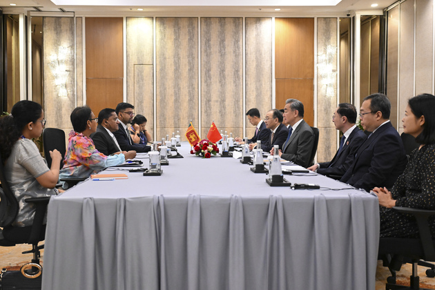 MALAYSIA-KUALA LUMPUR-WANG YI-SRI LANKAN FM-MEETING