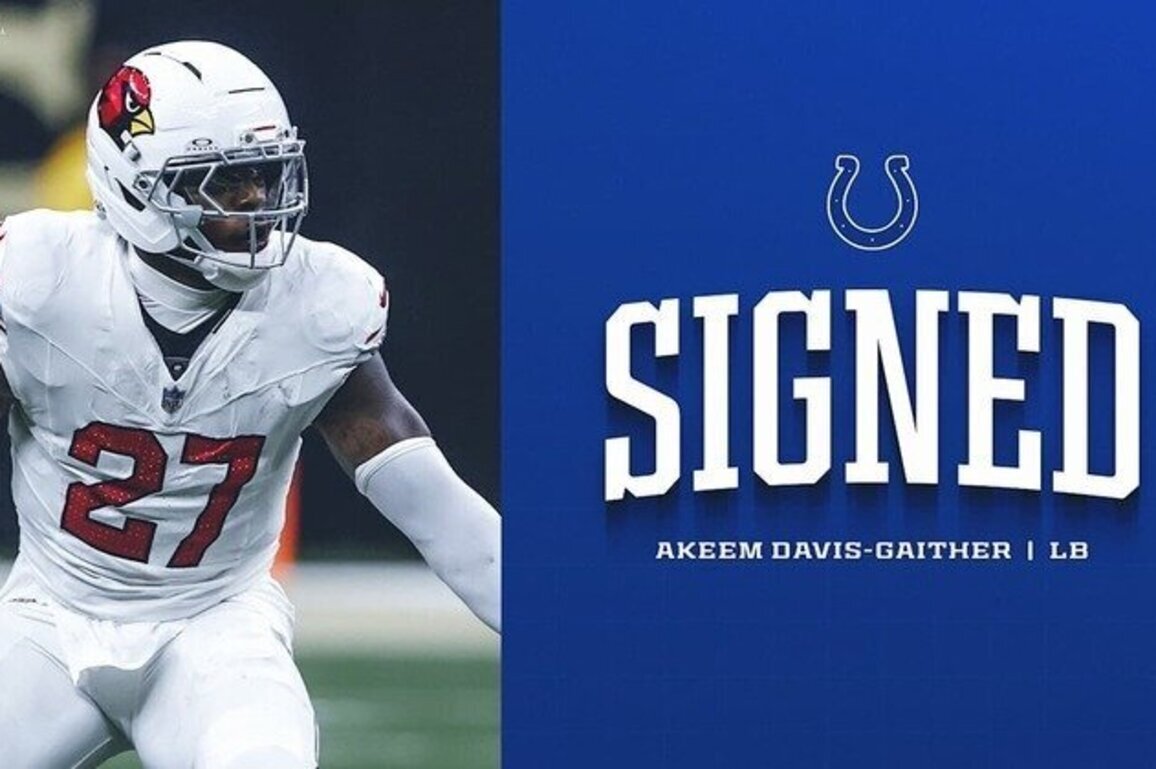 Colts sign free agent LB Akeem Davis-Gaither