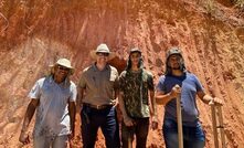  Equipe da Equinox Resources em projeto de terras raras na Bahia/Divulgação