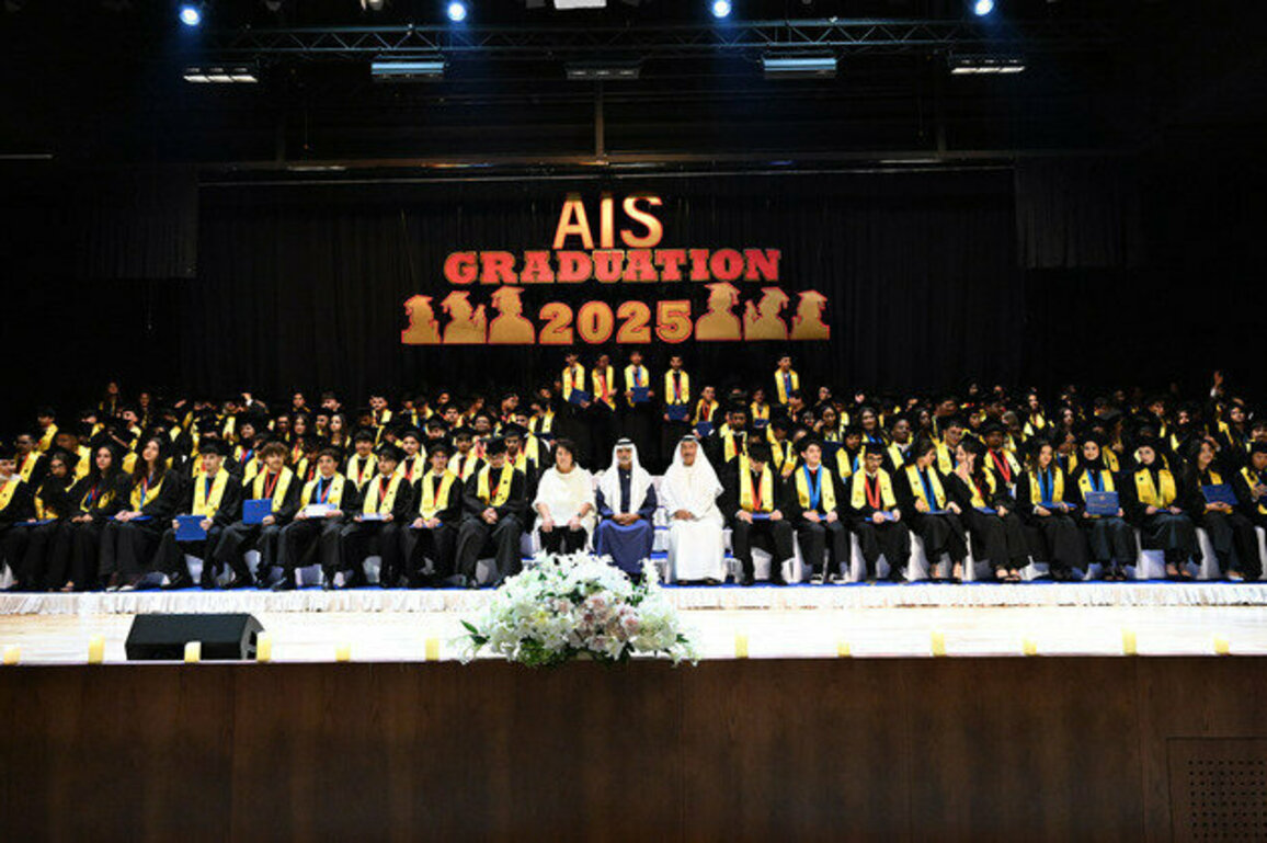 Nahyan bin Mubarak attends graduation ceremony of 31st cohort of Abu Dhabi International Private School