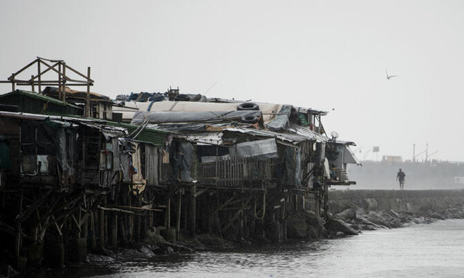 Christmas typhoon leaves four dead in Philippines Christmas typhoon leaves four dead in Philippines