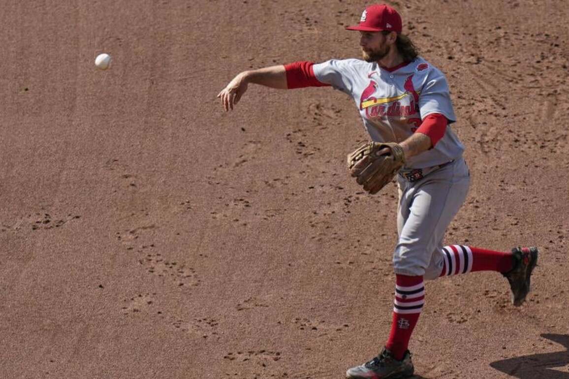 Donovan doubling down on style helps Cardinals create theirs