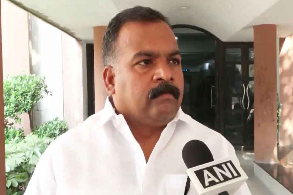 "Govt unable to understand impact of West Asia crisis": Manickam Tagore slams Centre over LPG shortage