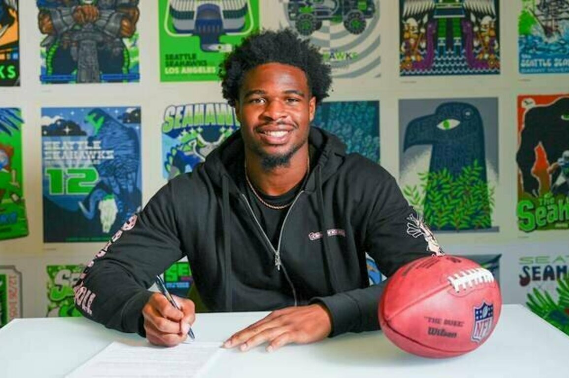 Seahawks Sign Second-Round Pick Nick Emmanwori