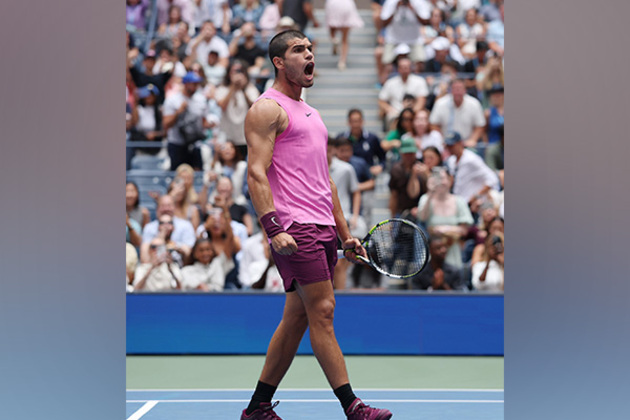 Carlos Alcaraz storms into US Open semi-finals with dominant win over Jiri Lehecka