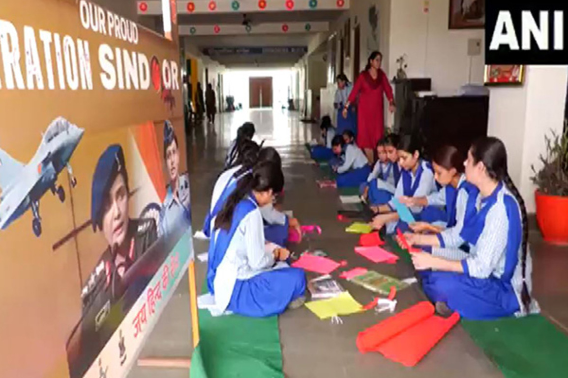 J-K: Udhampur students make Rakhis to thank soldiers for Op Sindoor