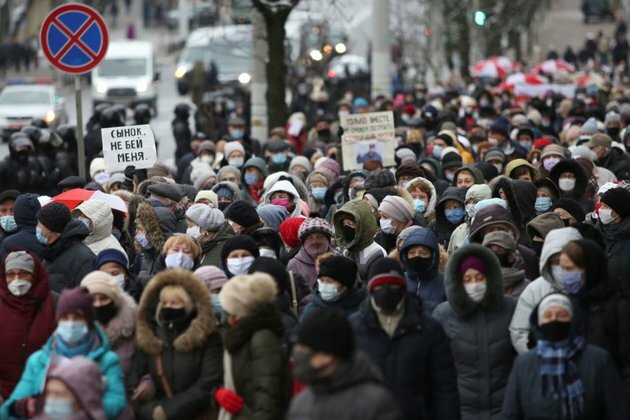 Belarusian Pensioners Detained During Protest As Crackdowns Continue