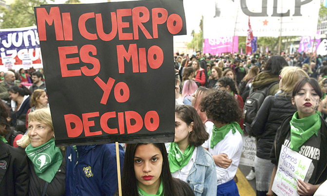 Argentina faces historic vote on legalising abortion Argentina faces historic vote on legalising abortion