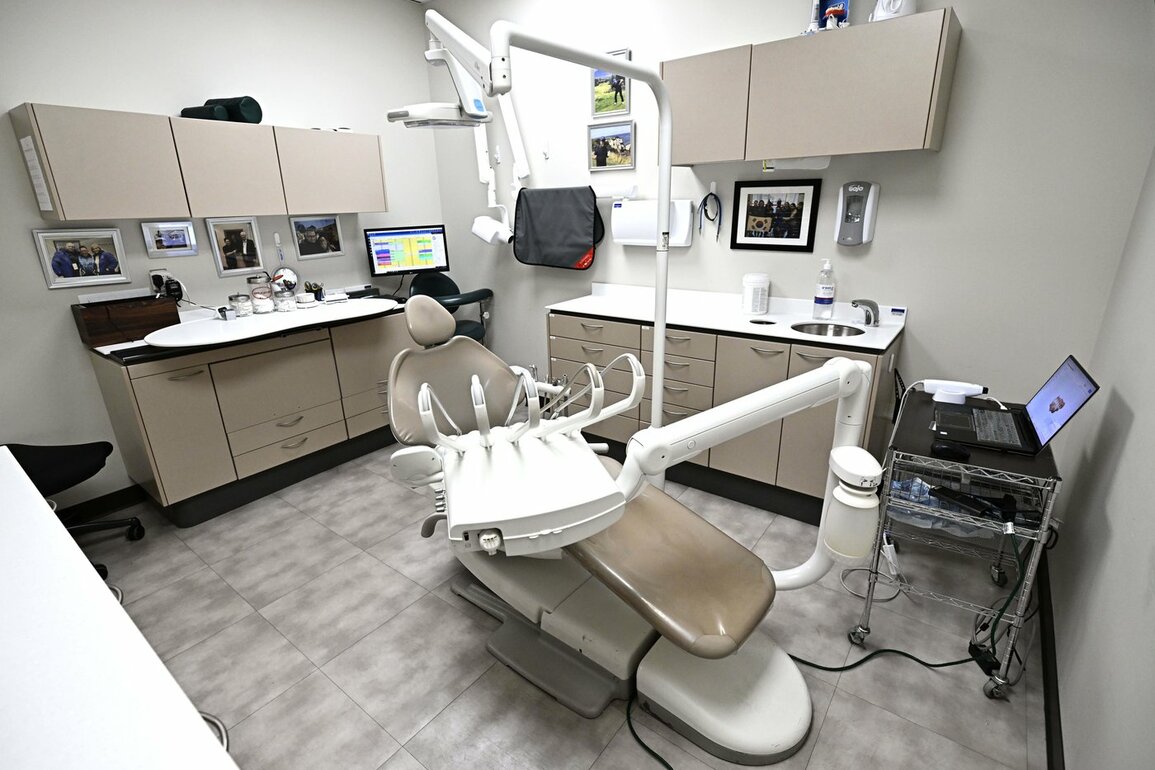 Liberals to expand eligibility for dental care program on eve of expected election