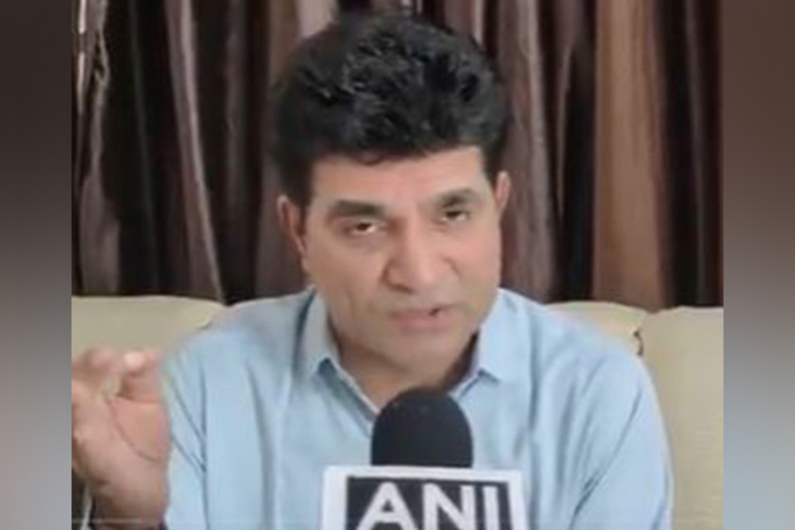 "If CM is unable to govern state, he should resign" says Gujarat AAP President, Isudan Ghadhvi after bridge collapse