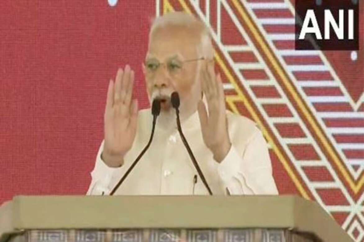 Double-engine means double development of Madhya Pradesh: Narendra Modi