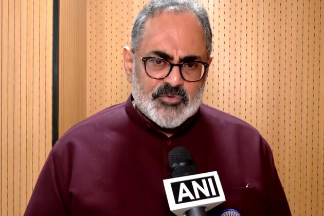 Kerala: Rajeev Chandrasekhar welcomes former CPI(M) MLA S Rajendran into BJP; condemns "apathetic" Congress, CPM