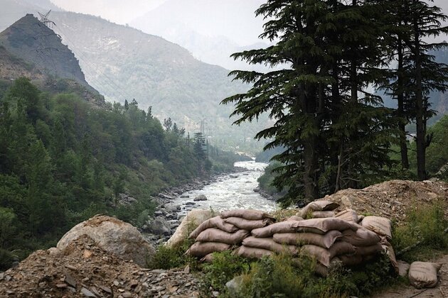 Why water feuds seldom dissolve accords