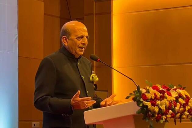 "We don't only share border, we share dreams": High Commissioner Trivedi at CII reception in Dhaka