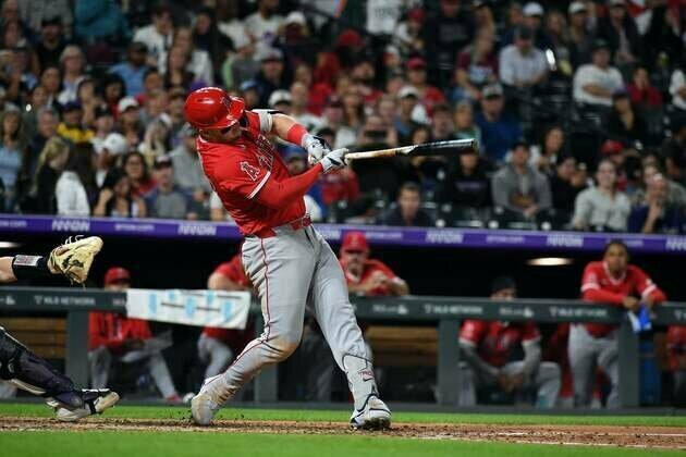 Mike Trout's 400th homer helps Angels snap skid vs. Rockies
