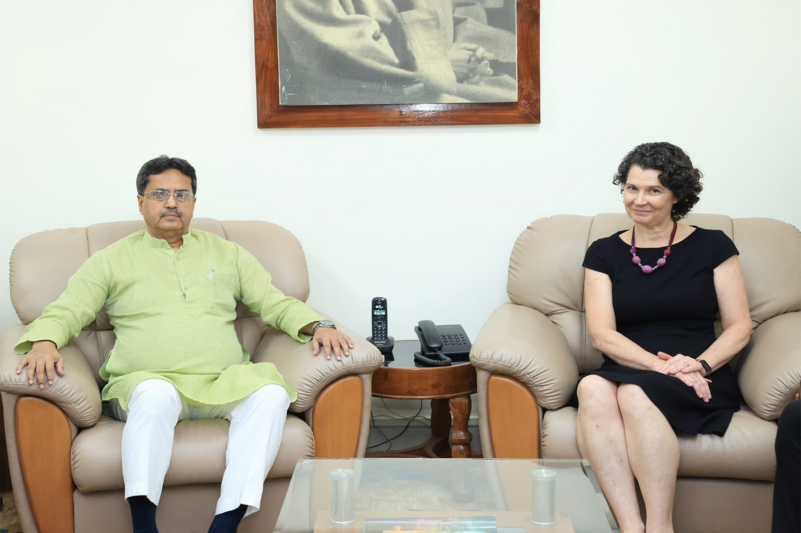 Tripura CM Saha meets US Consul General Kathy Giles-Diaz in Agartala