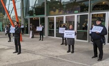 Protestors outside APPEA. ENB/Mark Tilly 2021