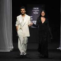 AJIO partners with Lakme Fashion Week to showcase ASOS' latest collection, Tara Sutara and Veer Pahariya turn showstoppers