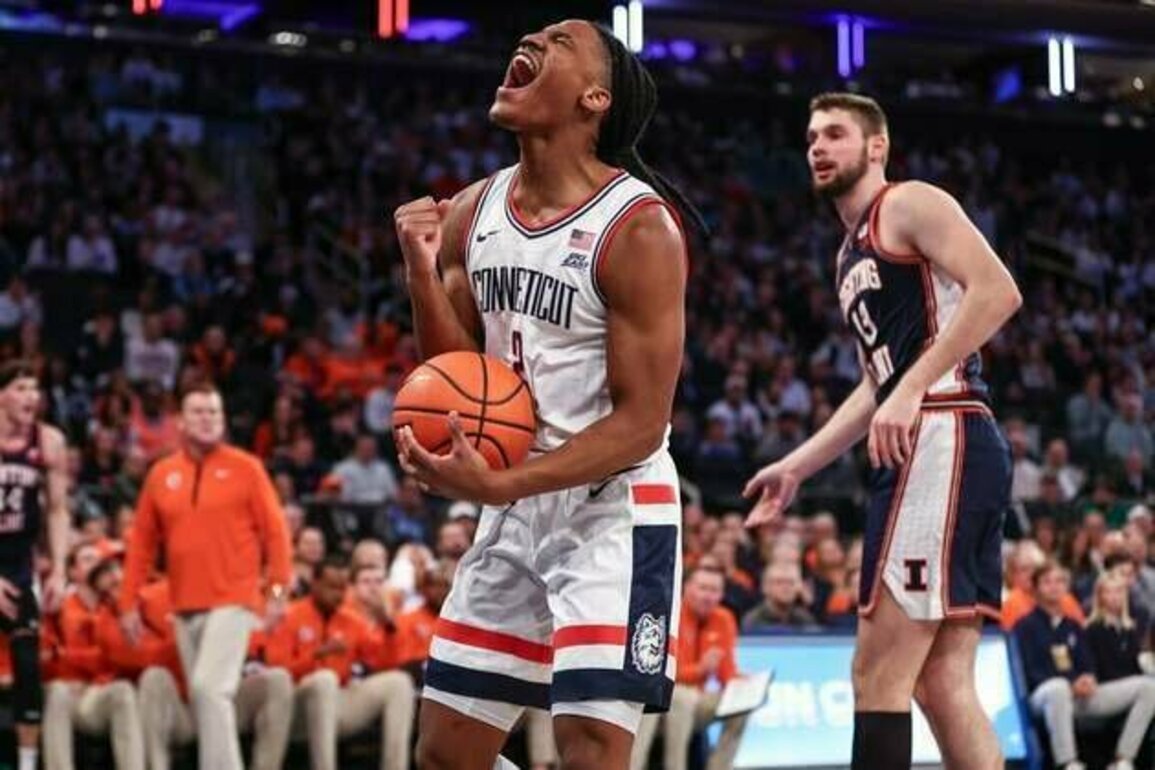 Balanced attack lifts No. 5 UConn over No. 13 Illinois