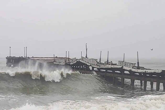 Cyclonic Storm Ditwah remnant moves northwards in past 6 hours
