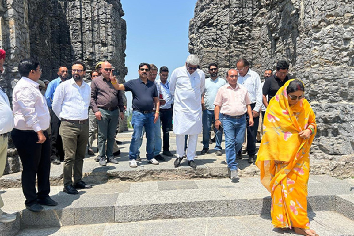 J-K: "Will be able to achieve pre-Pahalgam status by December", says Union Minister Gajendra Singh Shekhawat during his Anantnag Sun temple visit