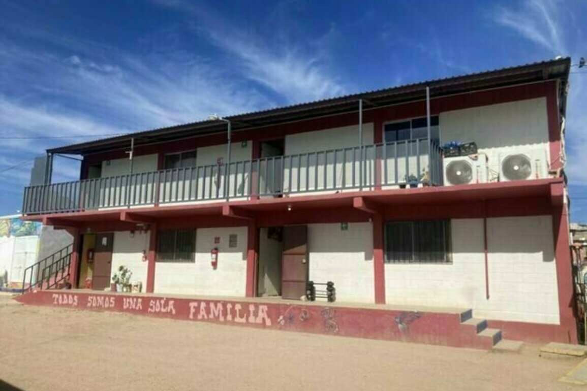 In Nogales, Mexico, fewer tourists and more deportees